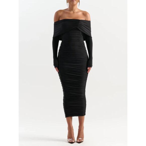 NWT Naked Wardrobe The Shoulderless Ruched Midi Dress in Black - Picture 1 of 13